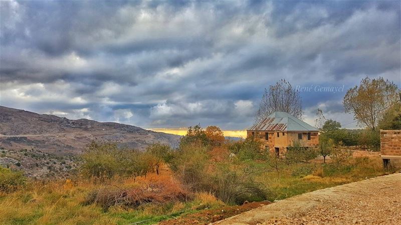 ...._____________________________Be careful with ur words,Once they... (Baskinta, Lebanon)