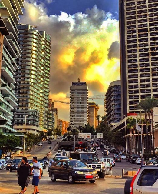 @_aaperspective_  beirut  lebanon🇱🇧  city sunset cloudy sunset_madness ... (Beirut, Lebanon)