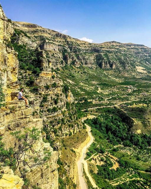 A billion dollar view 😍Can you spot me? LiveLoveAkoura ❤️ ShotoniPhone... (Akoura, Mont-Liban, Lebanon)