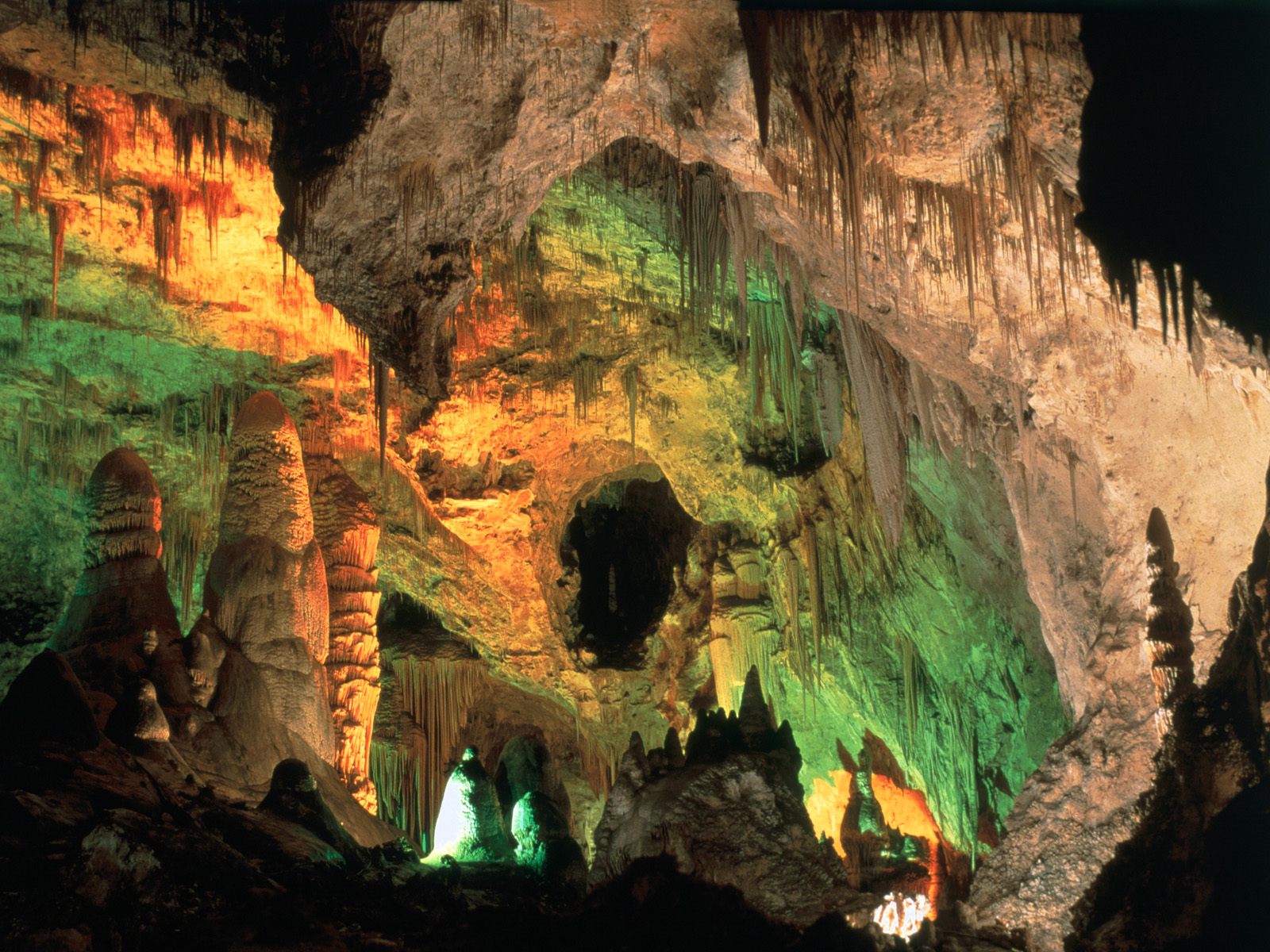 A Collection of Pictures From Jeita Grotto