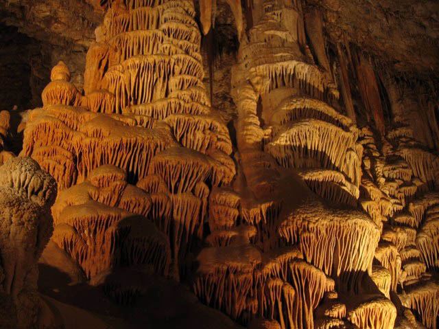 A Collection of Pictures From Jeita Grotto