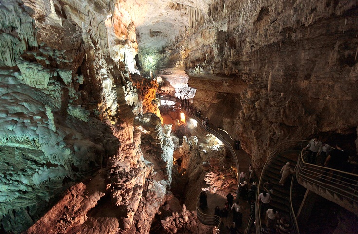 A Collection of Pictures From Jeita Grotto