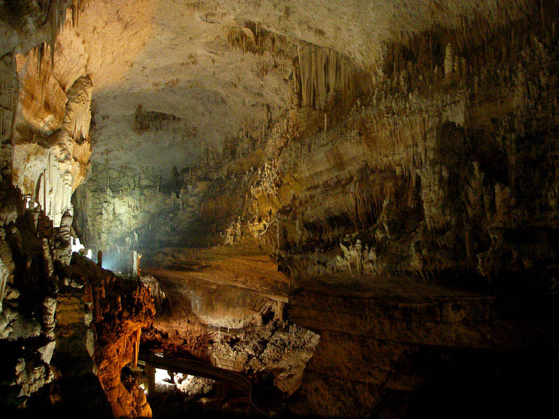 A Collection of Pictures From Jeita Grotto