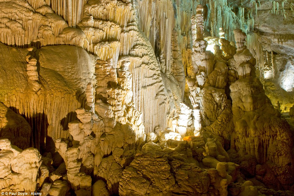 A Collection of Pictures From Jeita Grotto