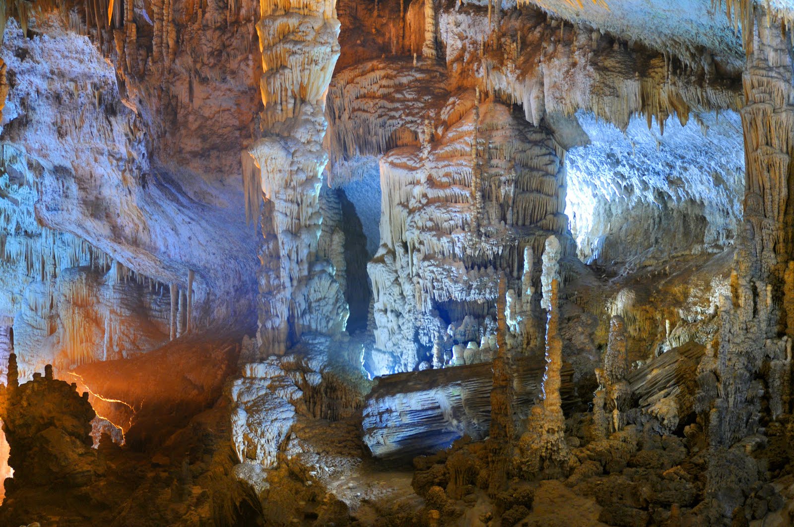 A Collection of Pictures From Jeita Grotto