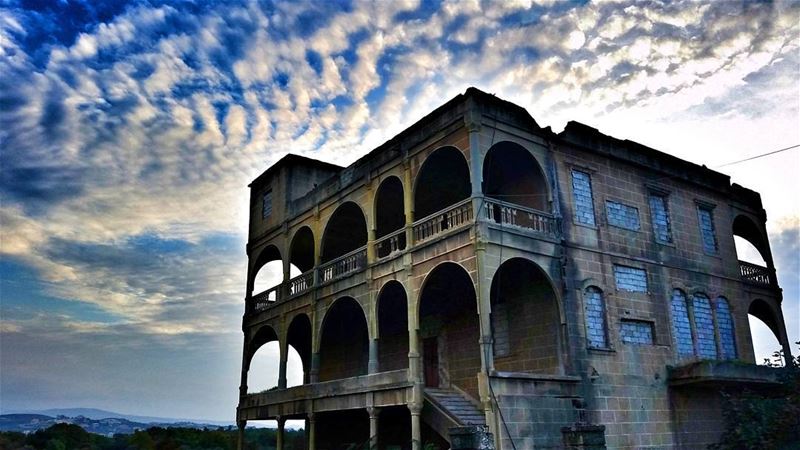 A land without ruins is a land without memories— a land without memories... (Bechmezzîne, Liban-Nord, Lebanon)