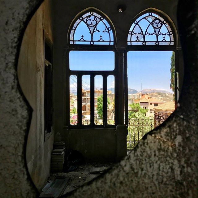 A peak into the old beauties of marjeyoun Lebanon tb travel travelgram... (Marjayoûn, Al Janub, Lebanon)