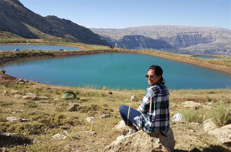 Aesthete : someone with deep sensitivity to the beauty of art or nature 🍀... (Akoura, Mont-Liban, Lebanon)