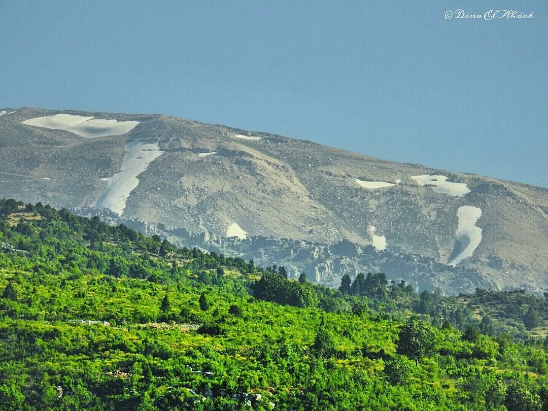 Although it's easier to go down a hill than up, the best view is always,... (Wādī Jahannam (wadi i Syrien, Latakia))