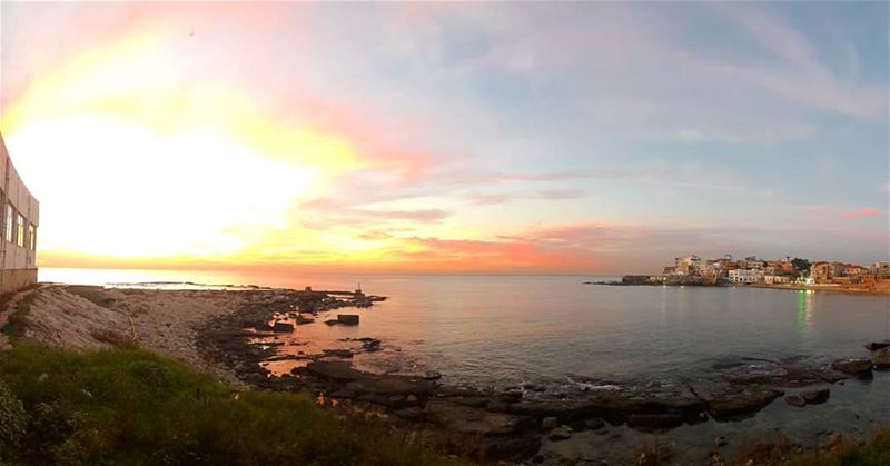 Amazing sunset from Batroun's impressive bay winter  BahsaBay   Batroun ... (Centre National des Sciences Marines)