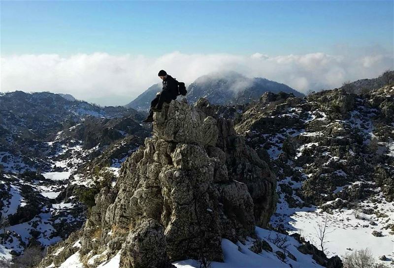  amazingview   winterishere  snow  hiking  lebanon  hikingtrails  ehmej ...