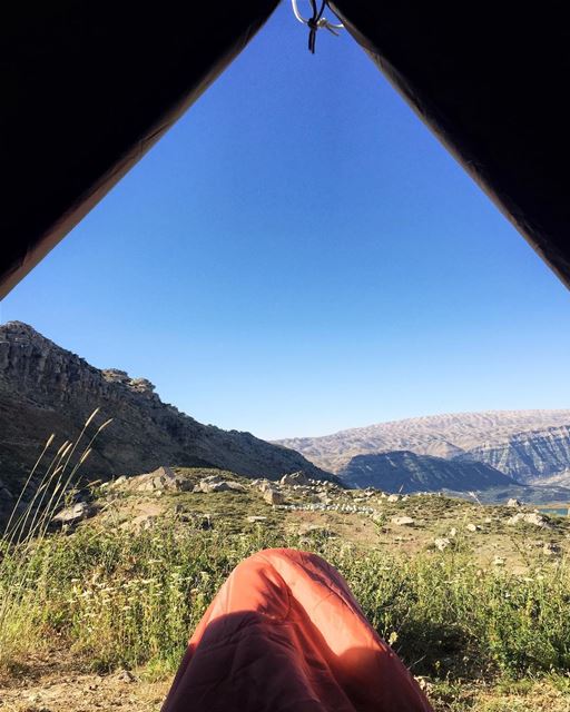 Anyone else would like to be enjoying this view? @thehighestevent (Akoura, Mont-Liban, Lebanon)