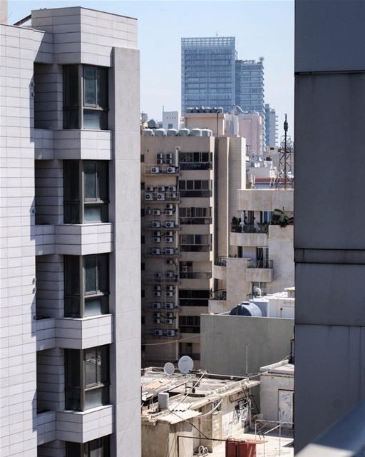 architectural... (Ain El Mreisse, Beyrouth, Lebanon)