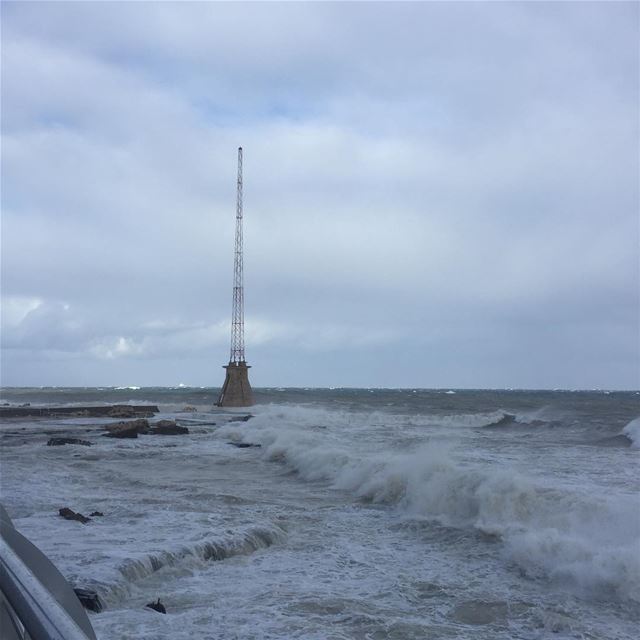  AUB  Storm  livelovelebanon  Cold  Day like  Night  Sea  waves🌊  Wind ... (Manarah Cornish)