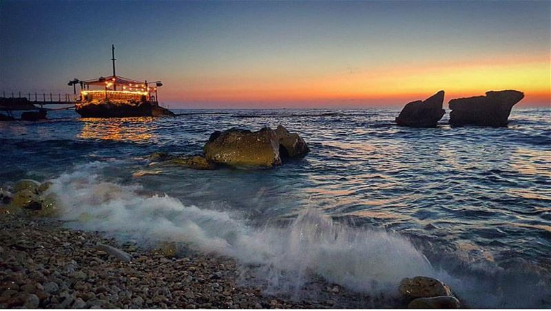  batroun  sunset  thoum  batrounbeach  batrouncoast  beach  sea ... (Batroûn)