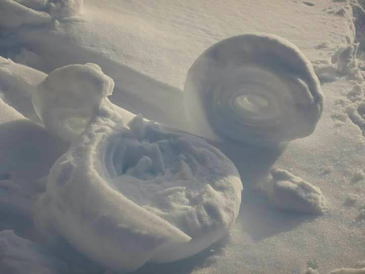 Beautiful Snow formations in Horsh Ehden Natural Reserve (Horsh Ehden, Lebanon)