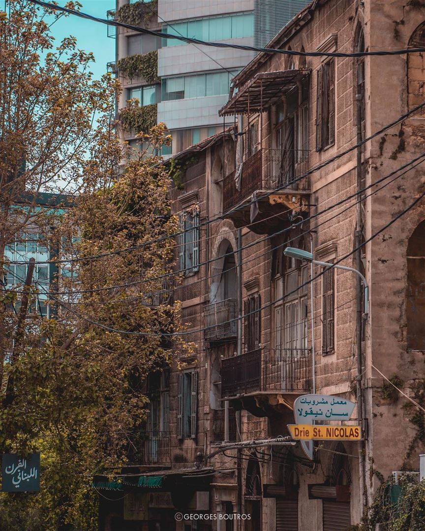 Beauty in the alleys of Beirut... livelovebeirut  livelovelebanon ... (Achrafieh, Lebanon)