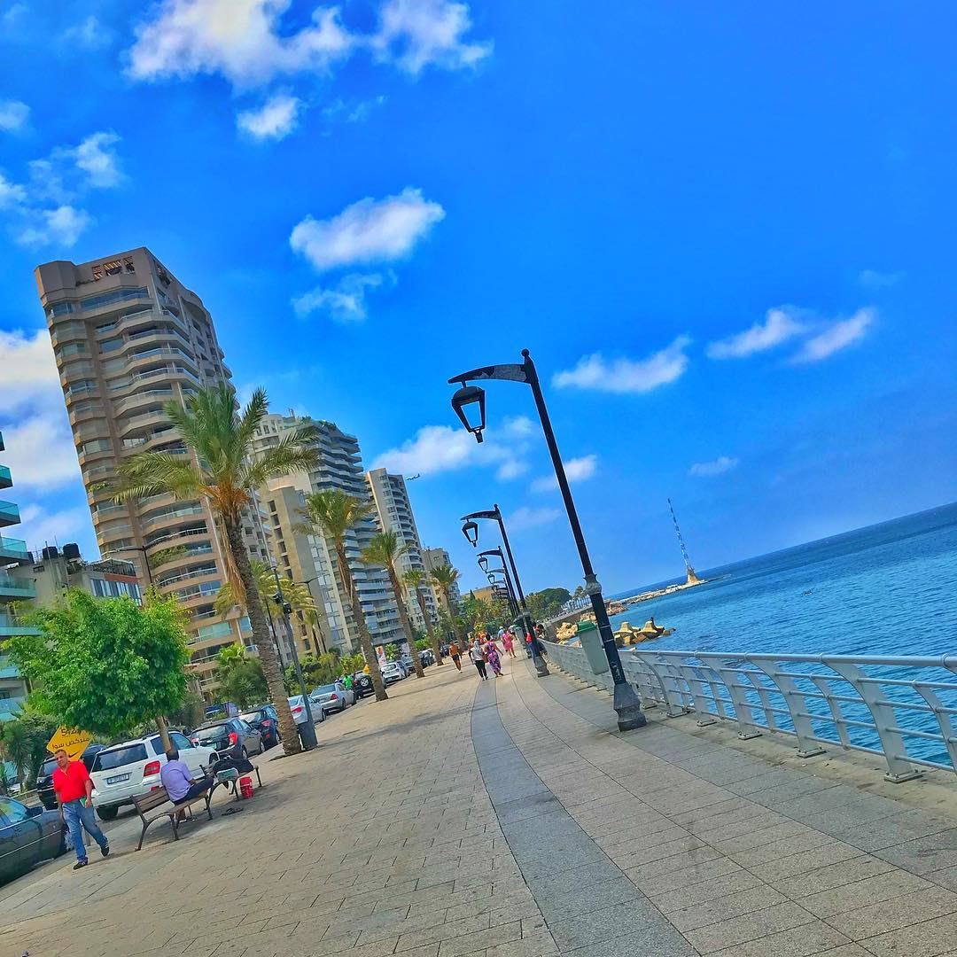 Beirut blues  photography  shotoniphone  instagood  beirut  lebanon  sky ... (Beirut, Lebanon)