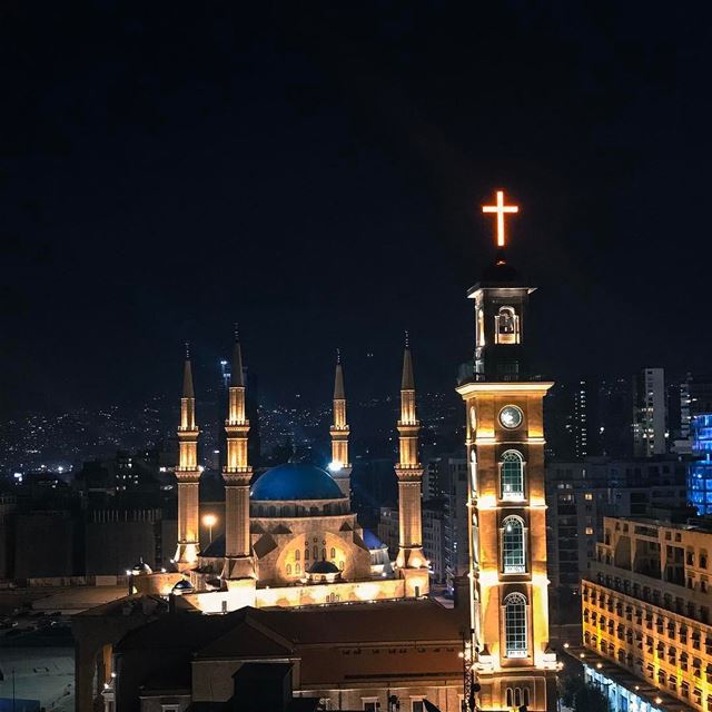 Beirut; the city that never sleeps  livelovebeirut  beirut  lebanon  night... (Beirut, Lebanon)