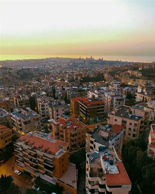 Beirut ya Beirut you look gorgeous 🌇❤Good evening. ---------------------- (Beirut, Lebanon)