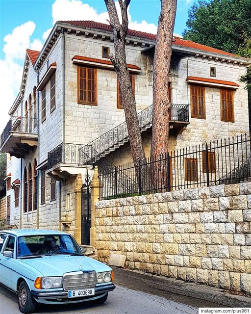 "Bet Shebāba" (Syriac) means "house of the neighbor" 🏠 (Beït Chabâb, Mont-Liban, Lebanon)