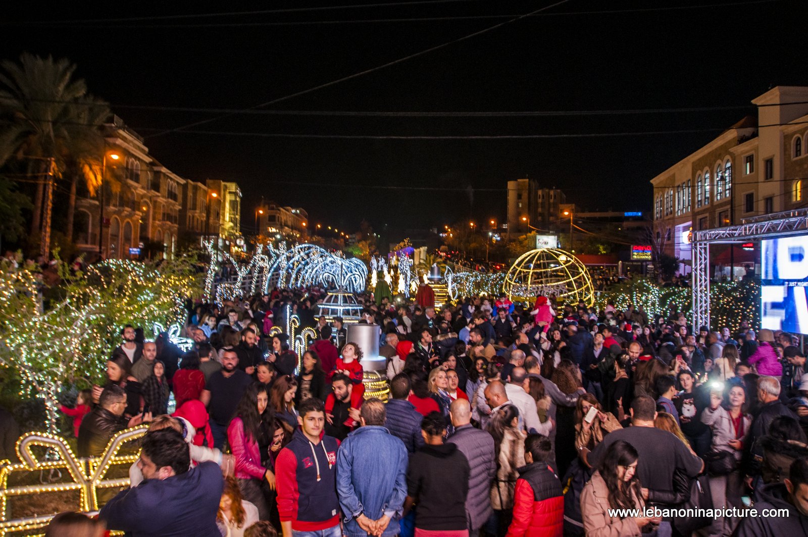 Byblos Christmas Tree 2017  (Byblos - Jbeil)