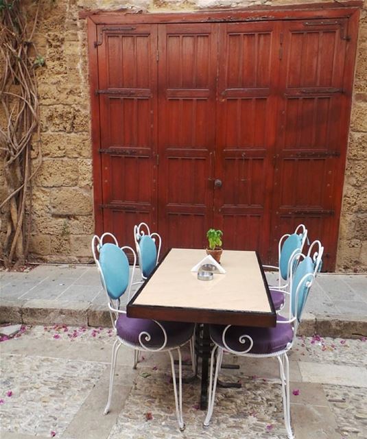 Byblos. lebanon jbeil Byblos old souk insta_lebanon wearlebanon... (Jbeil-Byblos)