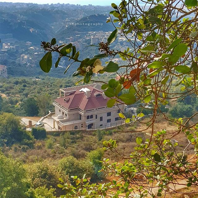 Chemlan- Summer 2017 🇱🇧 * insta_lebanon  ig_lebanon  lebanon_pictures ... (Chemlane, Mont-Liban, Lebanon)