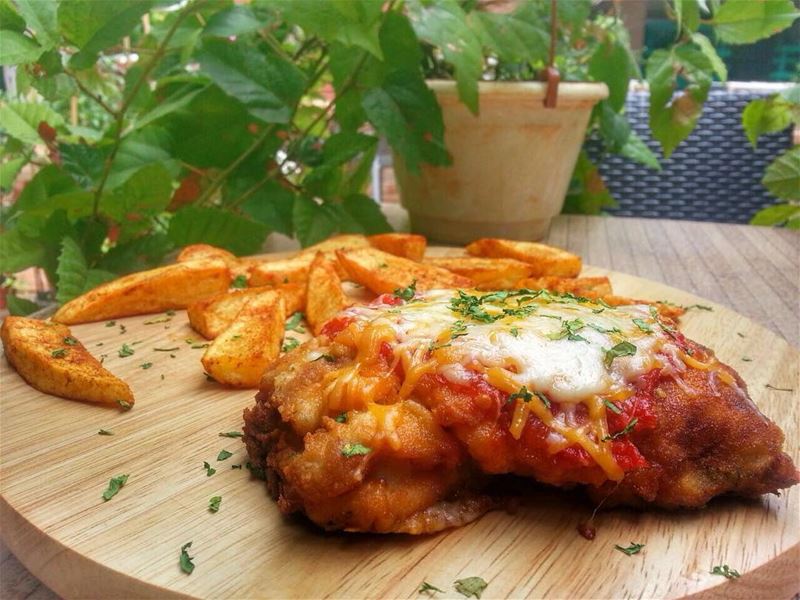 Chicken Parmigiana and Laban Immo for Lunch today at Em's. Give us a call ☎ (Em's cuisine)