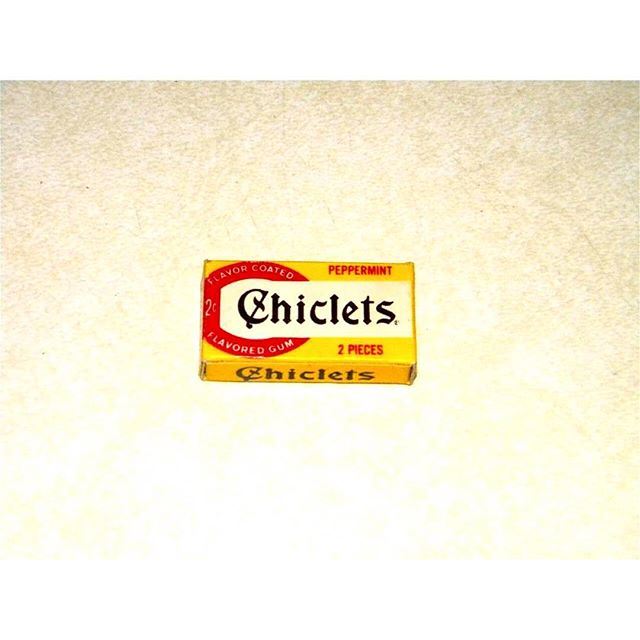 Chiclets 2 Pieces .