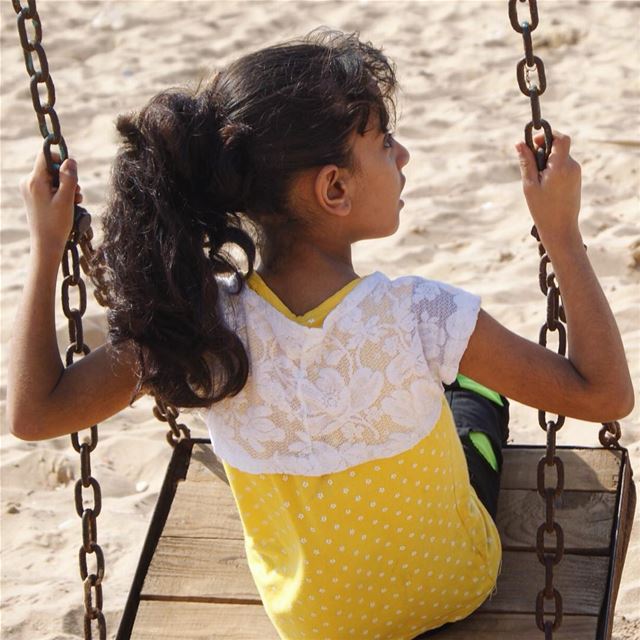 childhood by the sea (2) (Ain El Mreisse, Beyrouth, Lebanon)