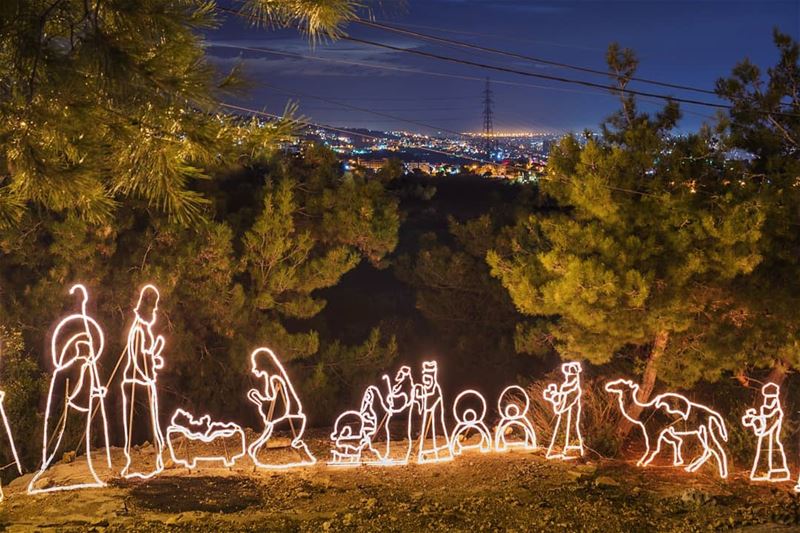 Christmas in Rabweh, and Beirut in the distance ... (Rabweh)