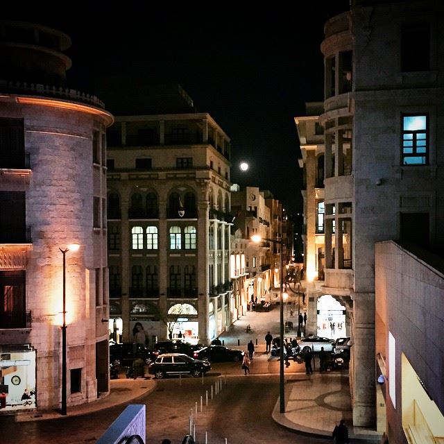  CityLights  Moon  street  road  Beirut  archleb  architecture  abandoned ... (Beirut Souks Cinemacity)