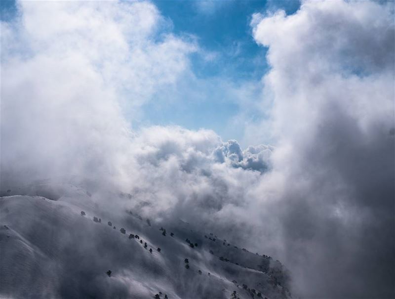 Cloud attack in Jerd Danniyeh  ourplanetdaily  vsco ...