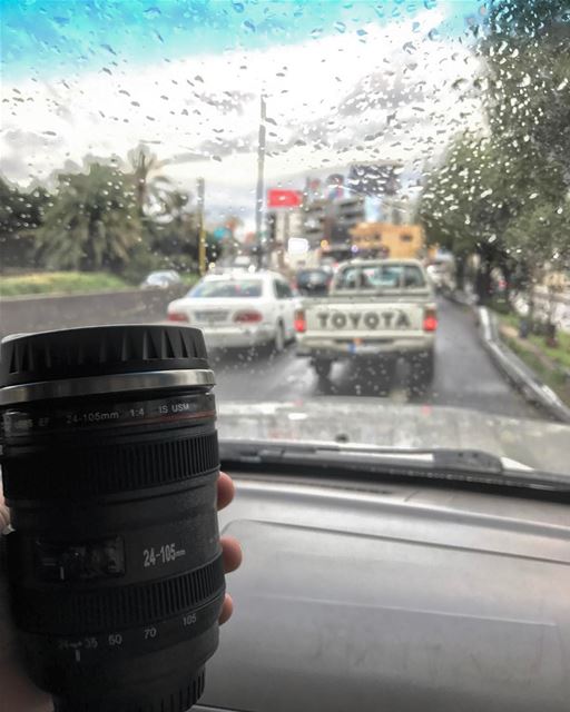 Cold rainy Friday in traffic, Gm Lebanon 🇱🇧 (Joünié)