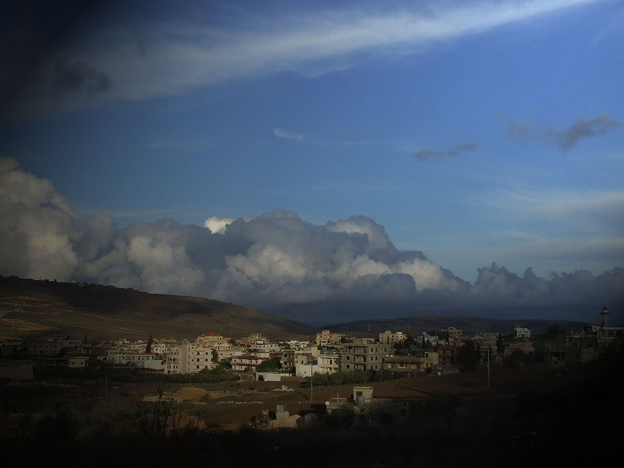 Collection of Images from Yaroun Taken by Moussa Habanbo