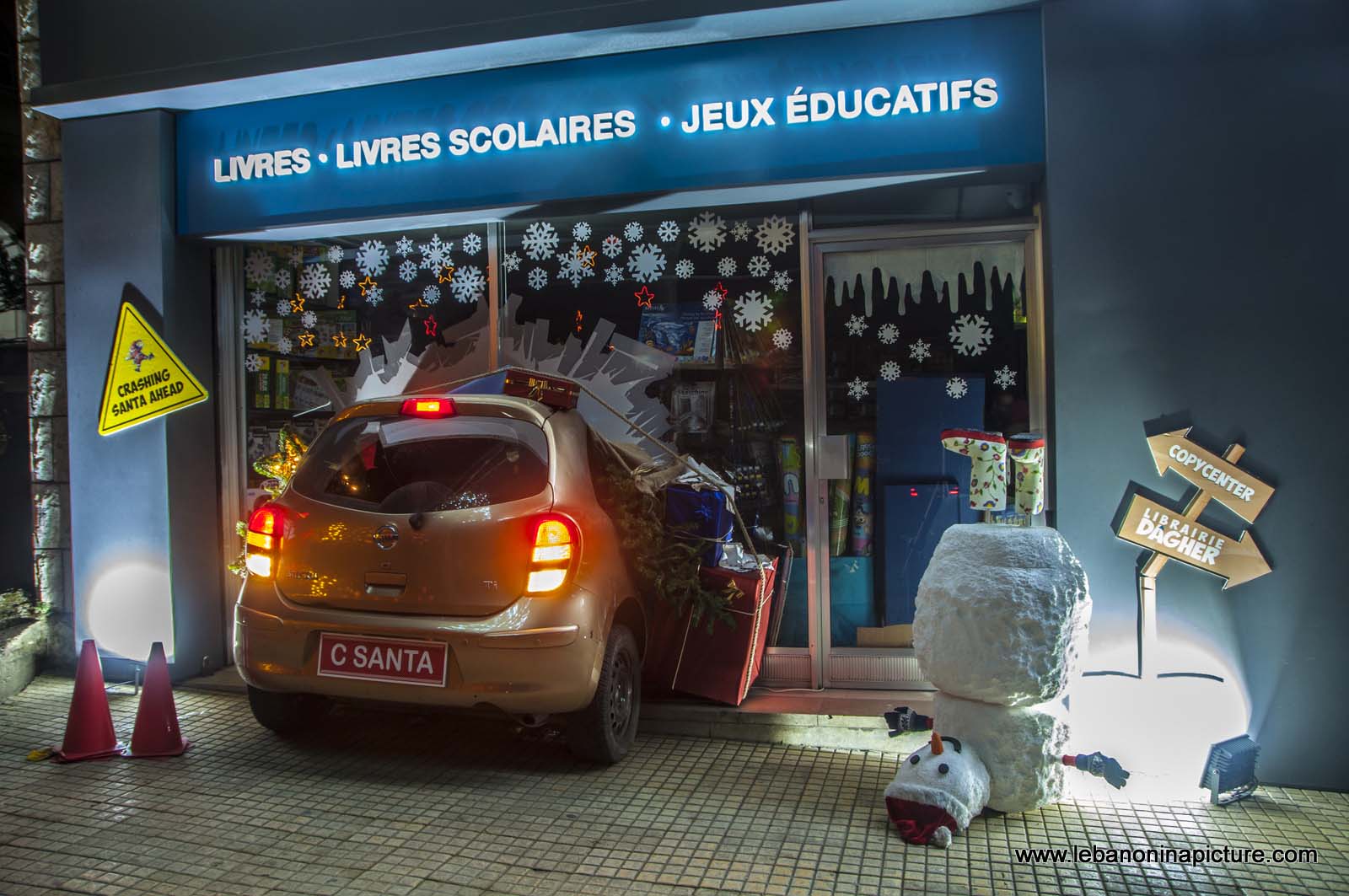 Crashing Santa Clause Car (Bikfaya, Lebanon)