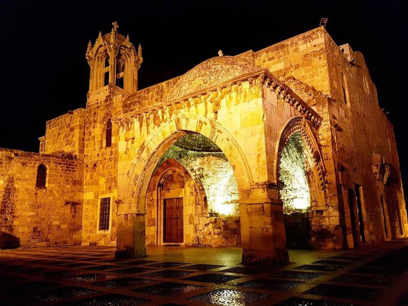 Darkness cannot drive out darkness; only light can do that☇~ Martin Luther... (Eglise Saint Jean Marc - Byblos)