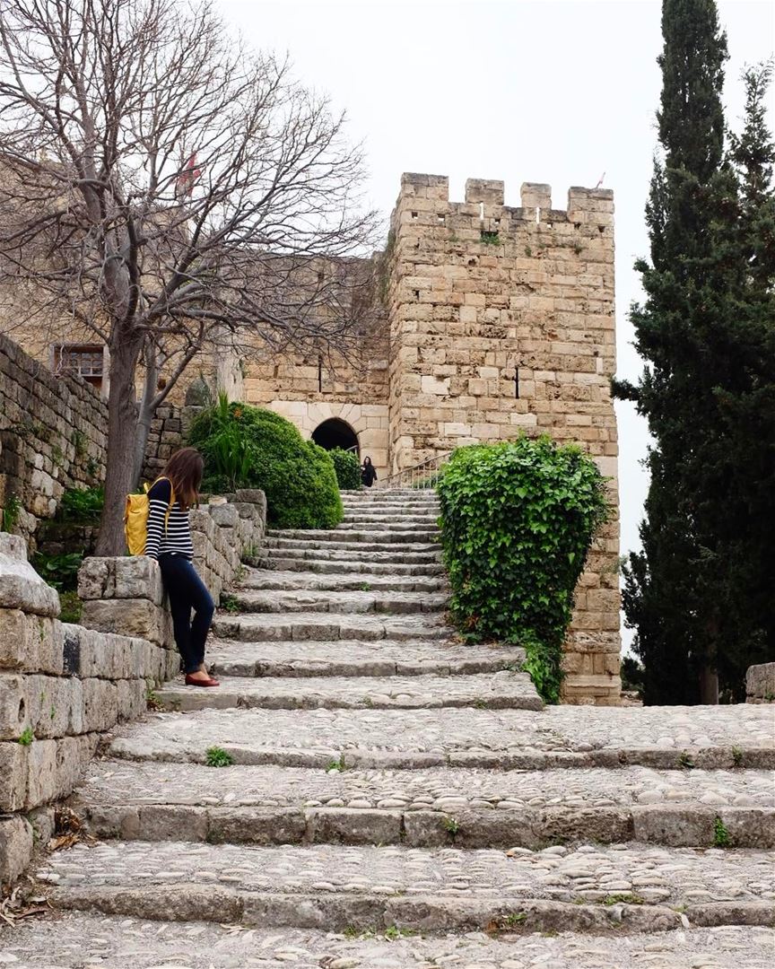 Did you enjoy your easter holiday? I hope you did! Have a nice week! •..... (Byblos, Lebanon)