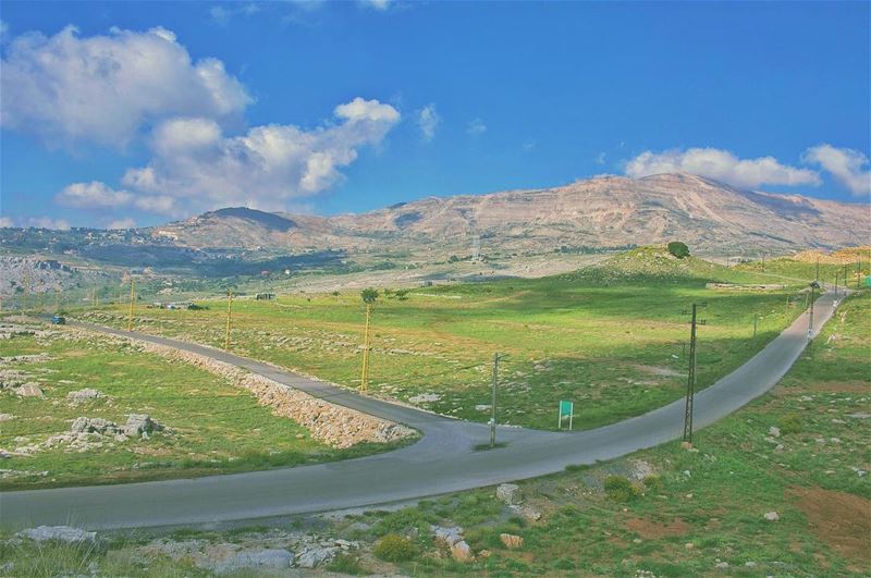 'do not expect good directions if u have never made the journey...''''... (Qanat Bakish, Mont-Liban, Lebanon)