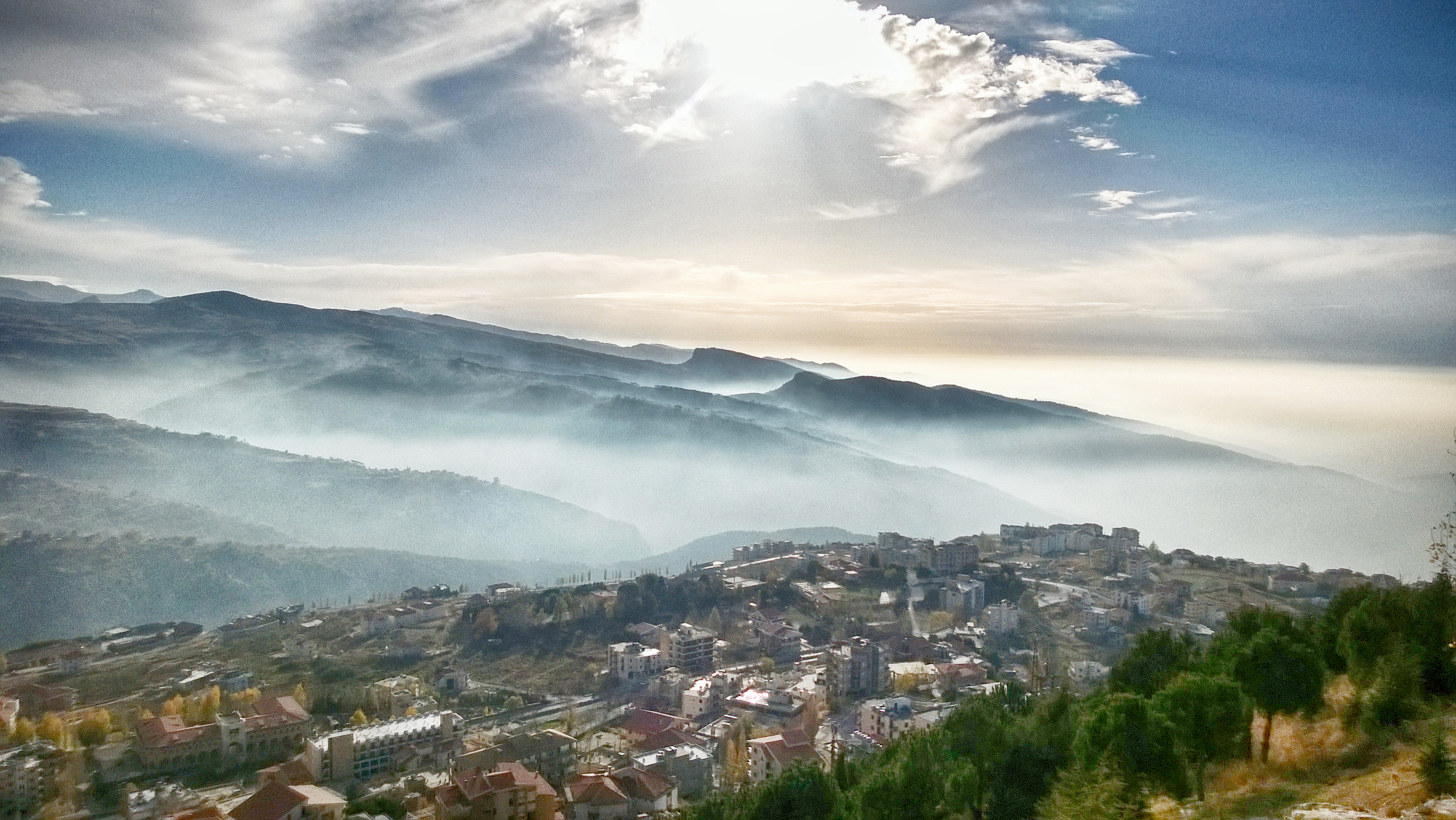 Ehden Over the Mist