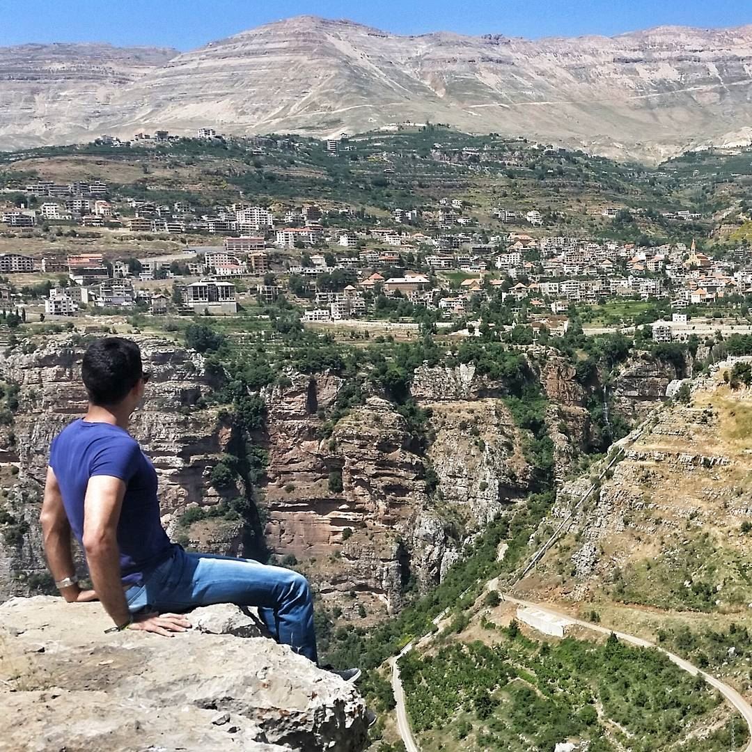 Eyes on Bcharre 🏘@livelovebcharre 📷 @catkhoury livelovebcharre ... (Wadi qannoubine)