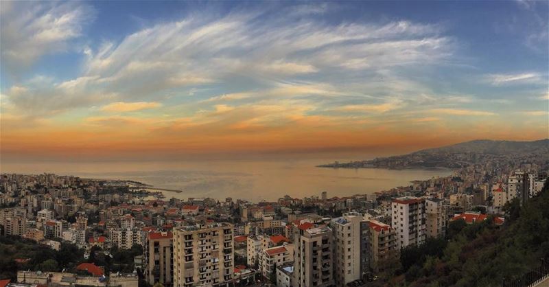 Favorite sunset 🌅  livelovejounieh  insta_lebanon  whatsuplebanon ... (Joünié)