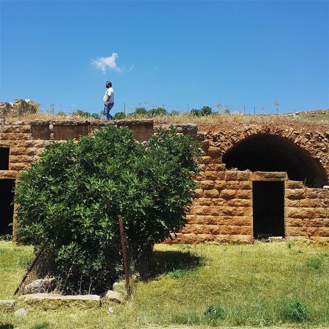 Following the cloudsPhoto by: @pamhachem (Marjayoûn, Al Janub, Lebanon)