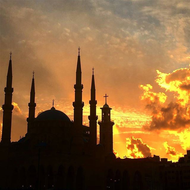 Friday Mood 🌅By @jeankamel  DowntownBeirut  BeirutDowntown  Beirut ... (Downtown, Beirut, Lebanon)