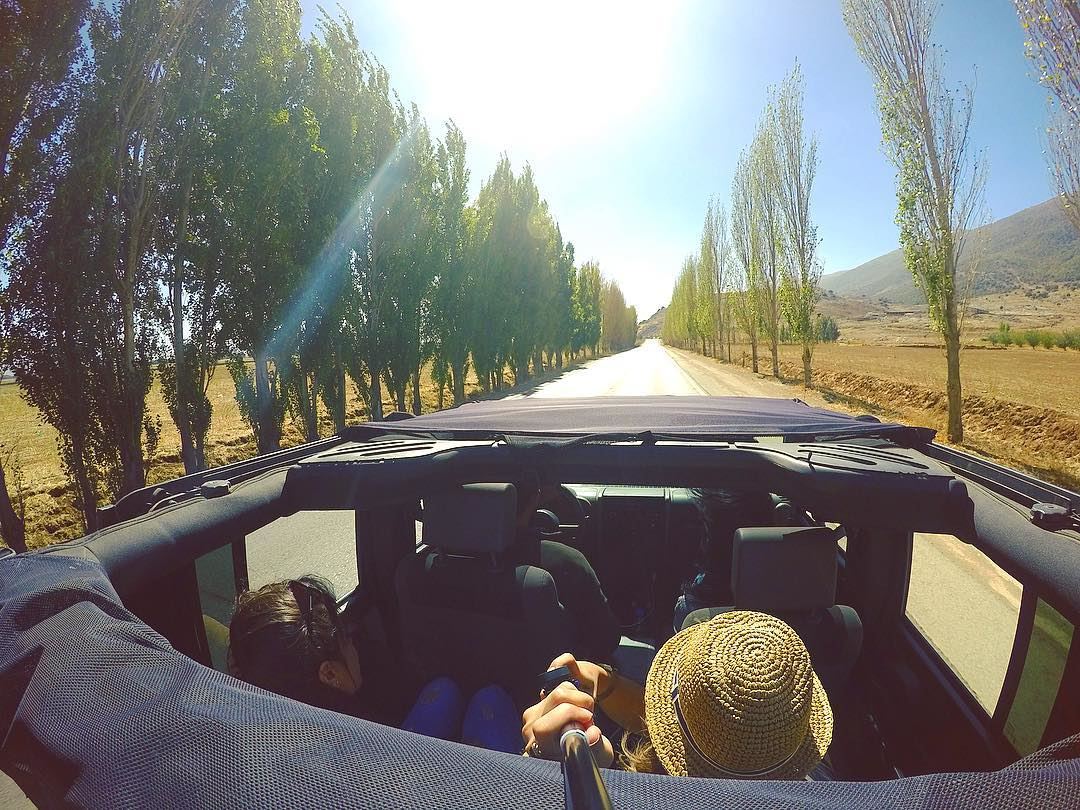 👒  friends  roadtrip  wrangler  adventure  westbekaa  road  trip  woods ... (`Ammiq, Béqaa, Lebanon)