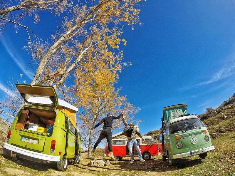 Gathered as strangers, left as friends @rabihmaftoum @thevwroadrunner @gops (Just VW Campers)