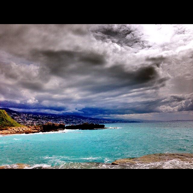 Gd night world😴😴  jbeil byblos  mediterraneansea  discoverlebanon ...