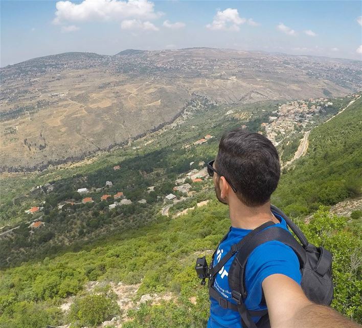 Get Lost In The View 🤳 (Baadarâne, Mont-Liban, Lebanon)