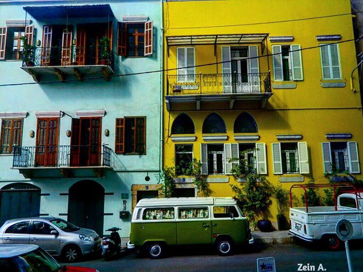  good  evening  colorful  colors  buildings windows  balcony  leaf  cars ... (Tabaris)